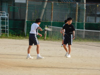 DSCN7408　テニス男