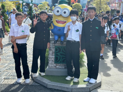 LINE_ALBUM_241023修学旅行1日目_241023_1　ミニオン男